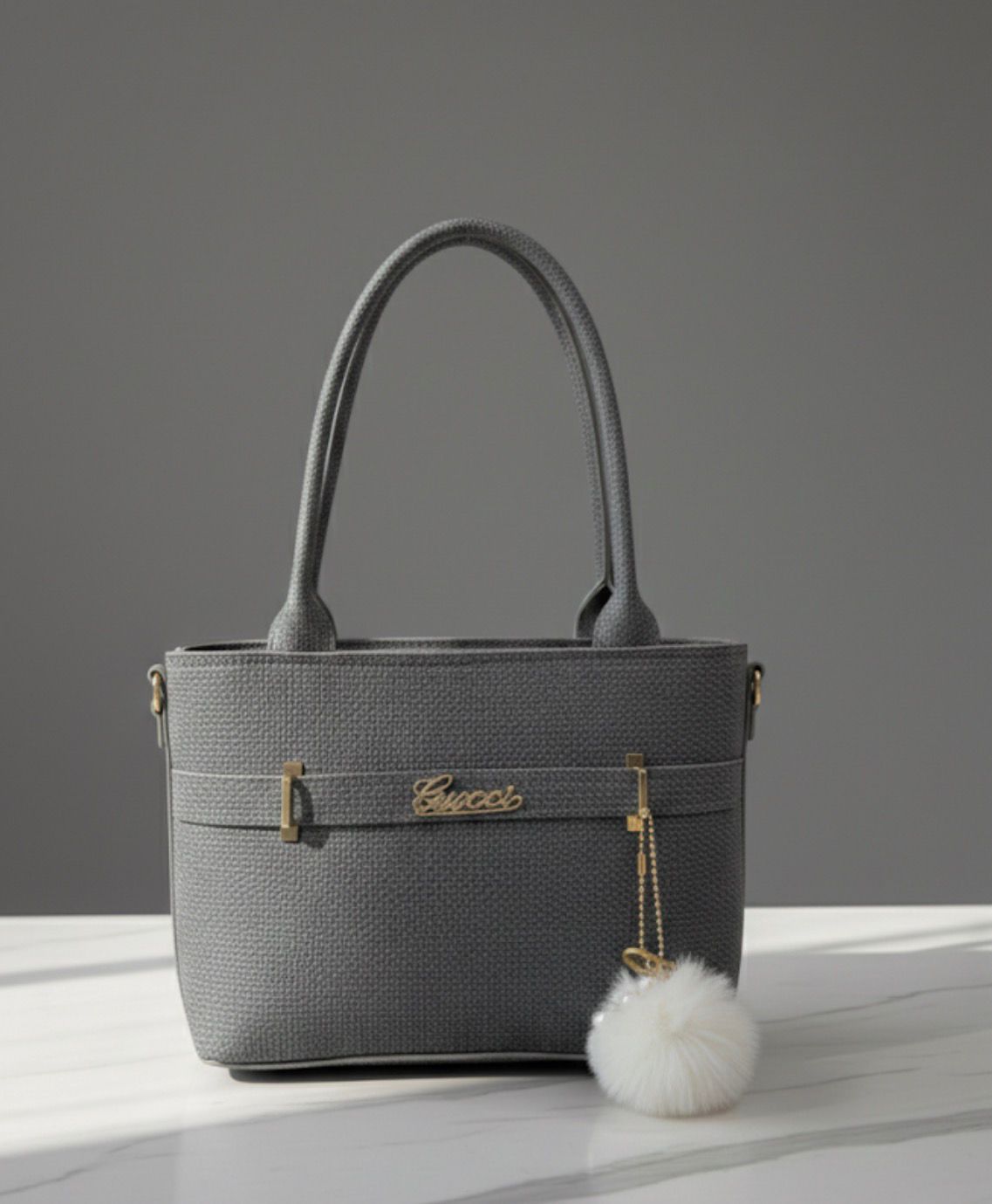 gucci medium size leather bag